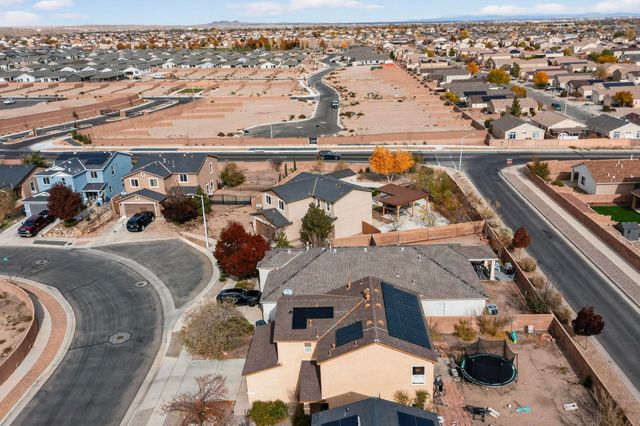 2900 Gault Trail SW, Albuquerque, NM 87121