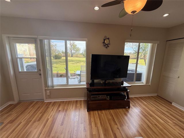 2460 CANADIAN WAY 22, Clearwater, FL 33763