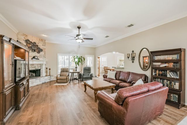 5803 Lotus Lane, Magnolia, TX 77354