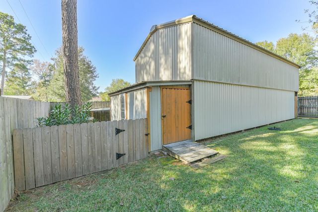 5803 Lotus Lane, Magnolia, TX 77354