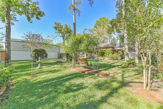 5803 Lotus Lane, Magnolia, TX 77354