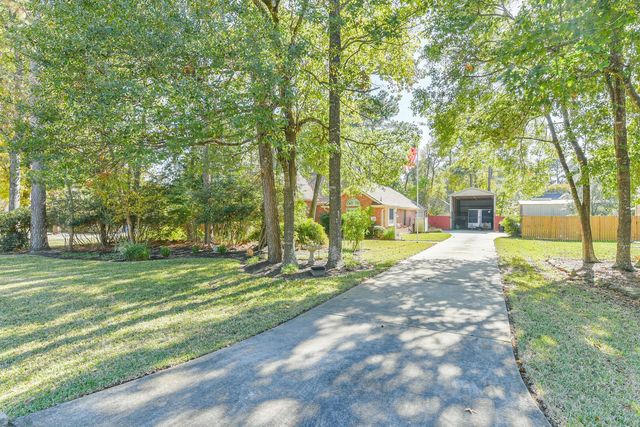 5803 Lotus Lane, Magnolia, TX 77354