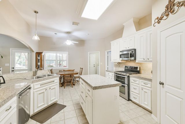 5803 Lotus Lane, Magnolia, TX 77354