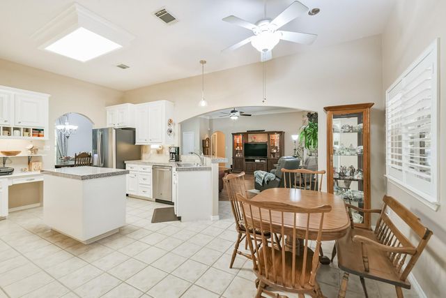 5803 Lotus Lane, Magnolia, TX 77354