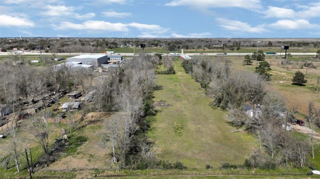 3615 10th Street, Brookshire, TX 77423