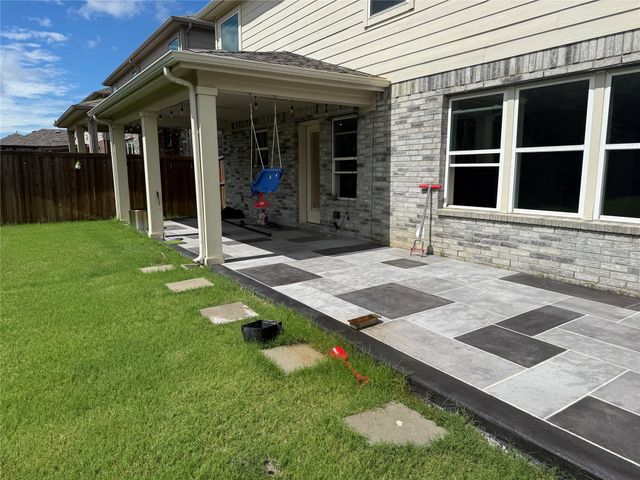 2612 Wesley Avenue, Aubrey, TX 76227