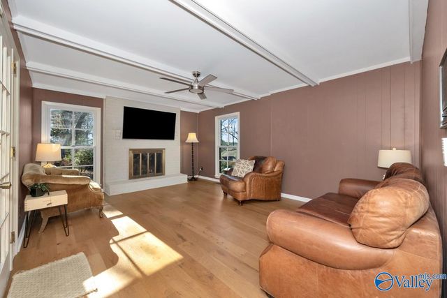 1306 Huntsville Hills Drive, Huntsville, AL 35802