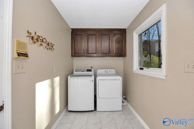 1306 Huntsville Hills Drive, Huntsville, AL 35802