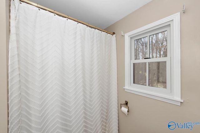 1306 Huntsville Hills Drive, Huntsville, AL 35802