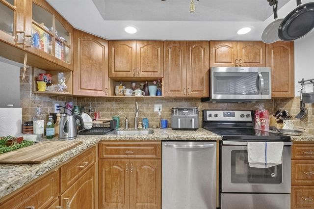 8360 Sands Point Boulevard G102, Tamarac, FL 33321
