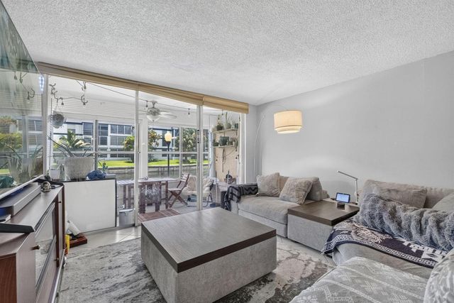 8360 Sands Point Boulevard G102, Tamarac, FL 33321