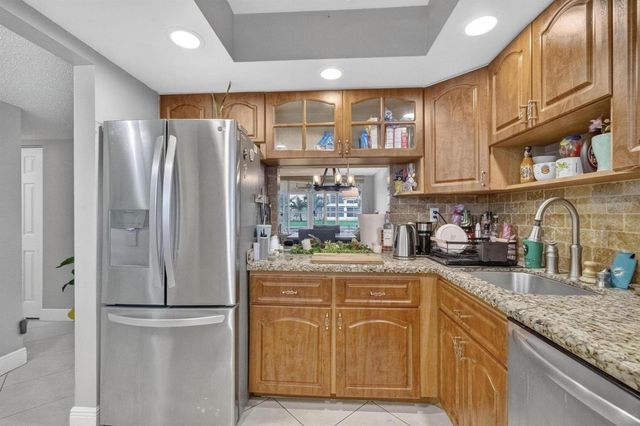 8360 Sands Point Boulevard G102, Tamarac, FL 33321