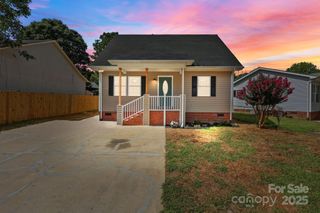948 Pine Circle Drive NW, Concord, NC 28027