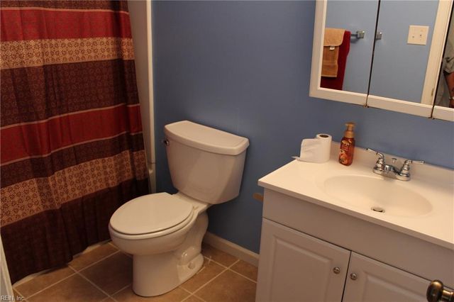 5389 Chatham Lake DR, Virginia Beach, VA 23464