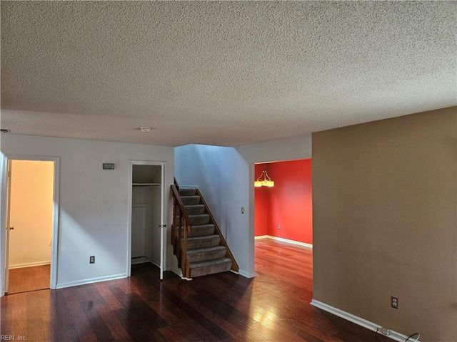 5389 Chatham Lake DR, Virginia Beach, VA 23464