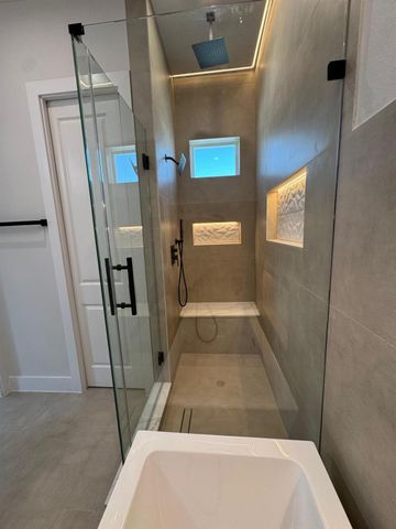 330 Janisch Road A, Houston, TX 77018