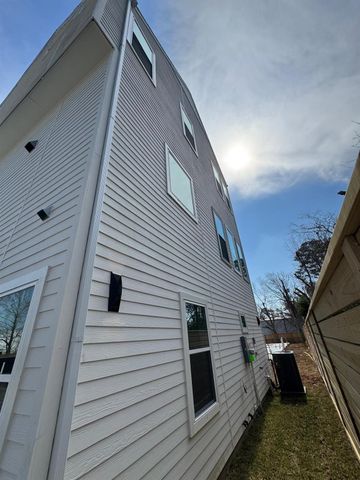 330 Janisch Road A, Houston, TX 77018