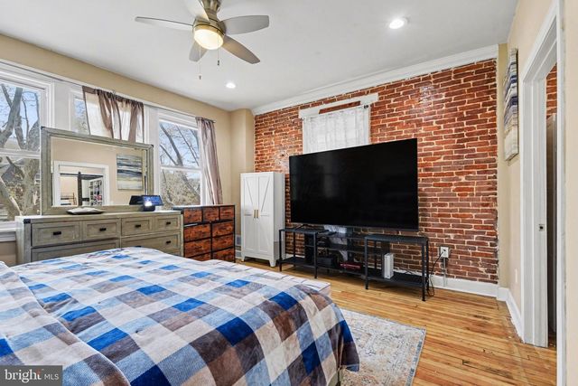 918 N 16TH ST, Harrisburg, PA 17103