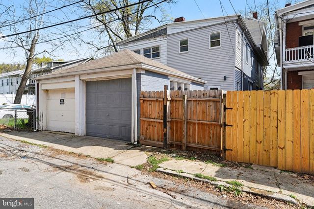 918 N 16TH ST, Harrisburg, PA 17103