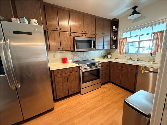 719 AVENUE Q SE, Winter Haven, FL 33880
