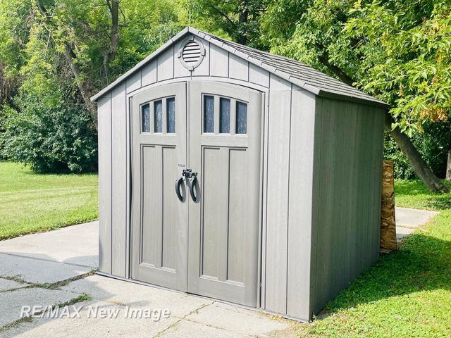 2323 Hartsuff Street, Saginaw, MI 48601