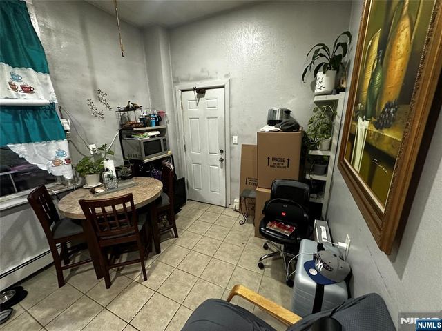 366 Summer Avenue, Newark, NJ 07104