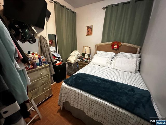 366 Summer Avenue, Newark, NJ 07104