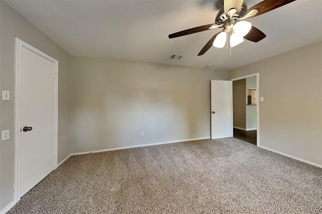 3419 Shadowcrest Lane, Spring, TX 77380