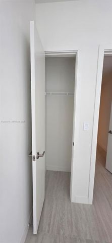 77 SE 5th Street 2108, Miami, FL 33131