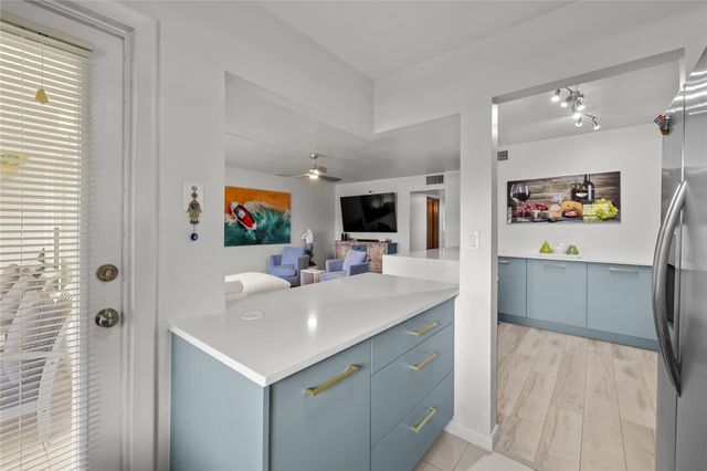 808 SE 7th St 105-B, Deerfield Beach, FL 33441