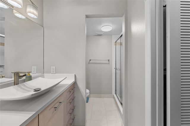 808 SE 7th St 105-B, Deerfield Beach, FL 33441