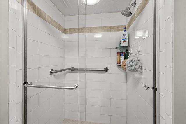 808 SE 7th St 105-B, Deerfield Beach, FL 33441