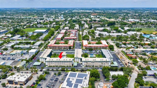 808 SE 7th St 105-B, Deerfield Beach, FL 33441