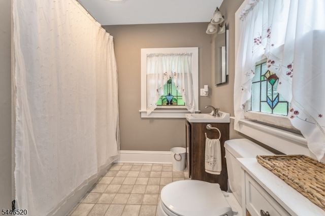 60 Fine Road, High Bridge Boro, NJ 08829