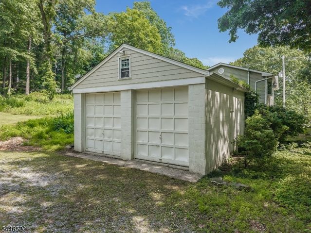 60 Fine Road, High Bridge Boro, NJ 08829