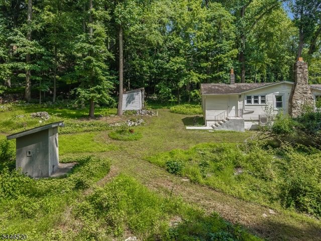 60 Fine Road, High Bridge Boro, NJ 08829
