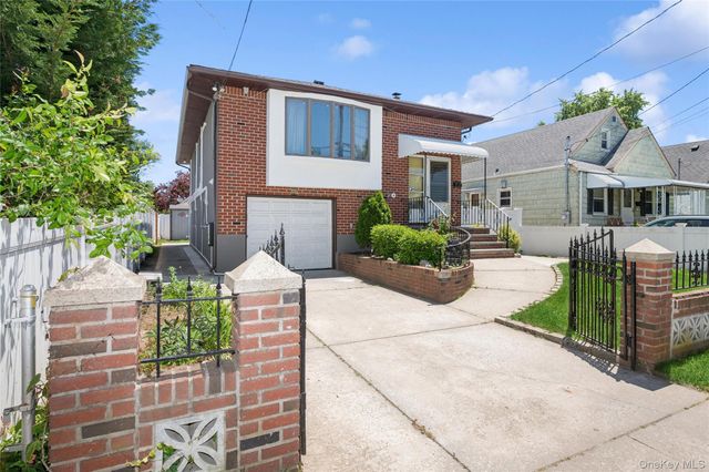 15 Belmont Boulevard, Elmont, NY 11003