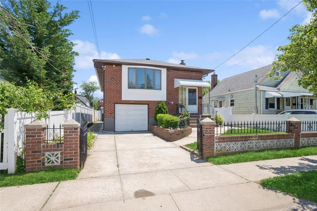 15 Belmont Boulevard, Elmont, NY 11003