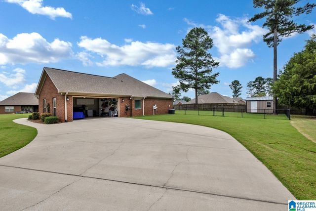 27 COUNTY ROAD 1062, Clanton, AL 35045