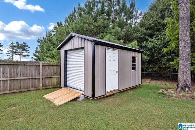 27 COUNTY ROAD 1062, Clanton, AL 35045