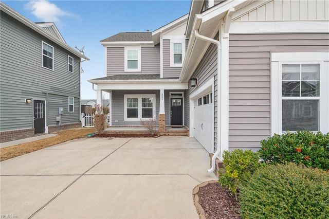 209 Bennetts Grove LN, Suffolk, VA 23435