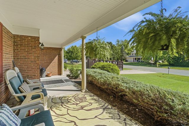 7941 Hunters Ridge Drive, West Chester, OH 45069