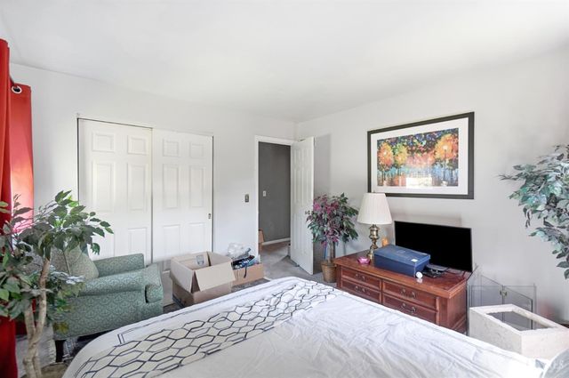 7941 Hunters Ridge Drive, West Chester, OH 45069