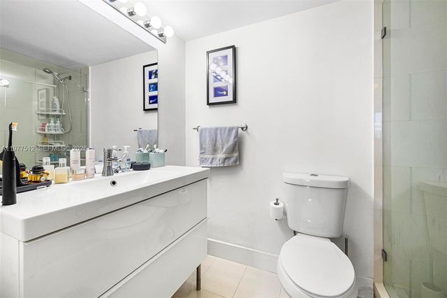 1621 Bay Rd 505, Miami Beach, FL 33139