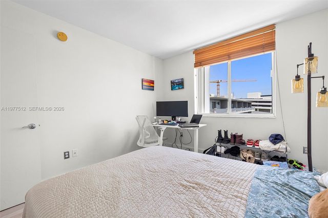 1621 Bay Rd 505, Miami Beach, FL 33139