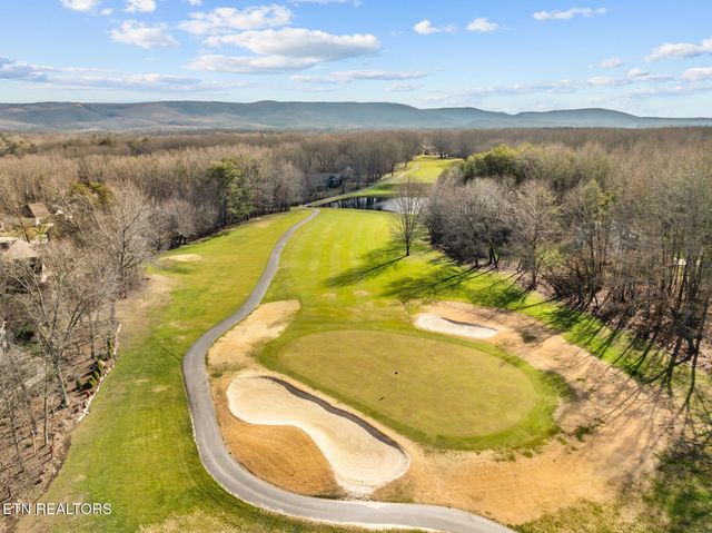 25 Andover Lane, Crossville, TN 38558