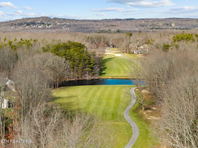 25 Andover Lane, Crossville, TN 38558
