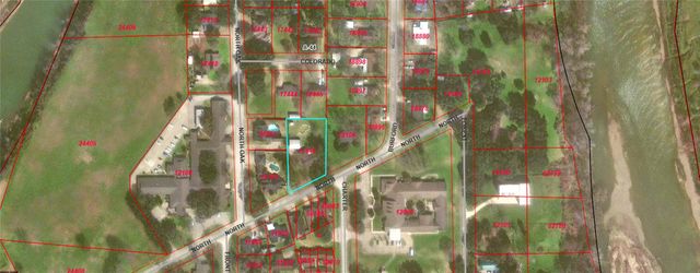 216 North Street, Columbus, TX 78934