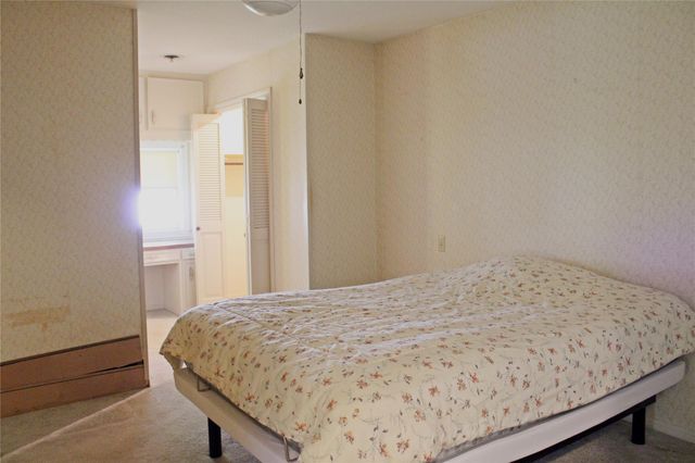 216 North Street, Columbus, TX 78934