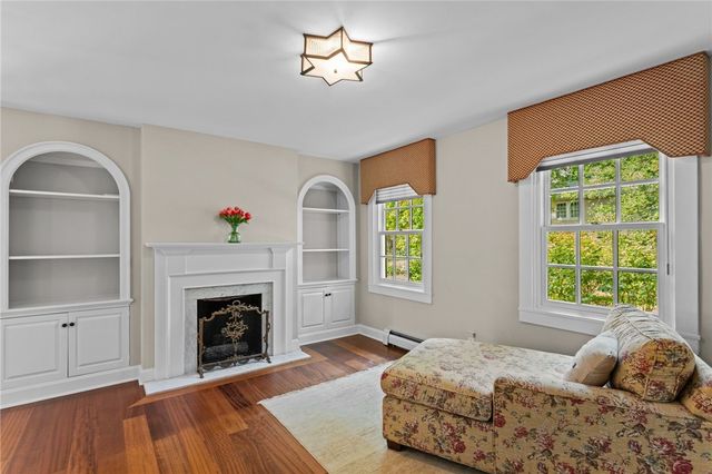 73 Stonedale Rd, Sewickley Heights, PA 15143